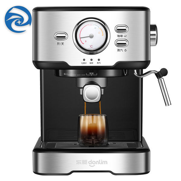 Italienische Kaffee-Maschine des Ausgangs220v mit Milch Frother-Schwarzem