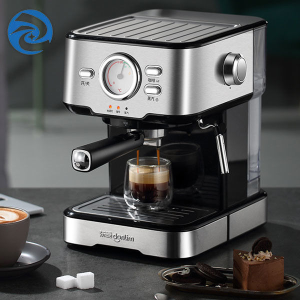 Italienische Kaffee-Maschine des Ausgangs220v mit Milch Frother-Schwarzem